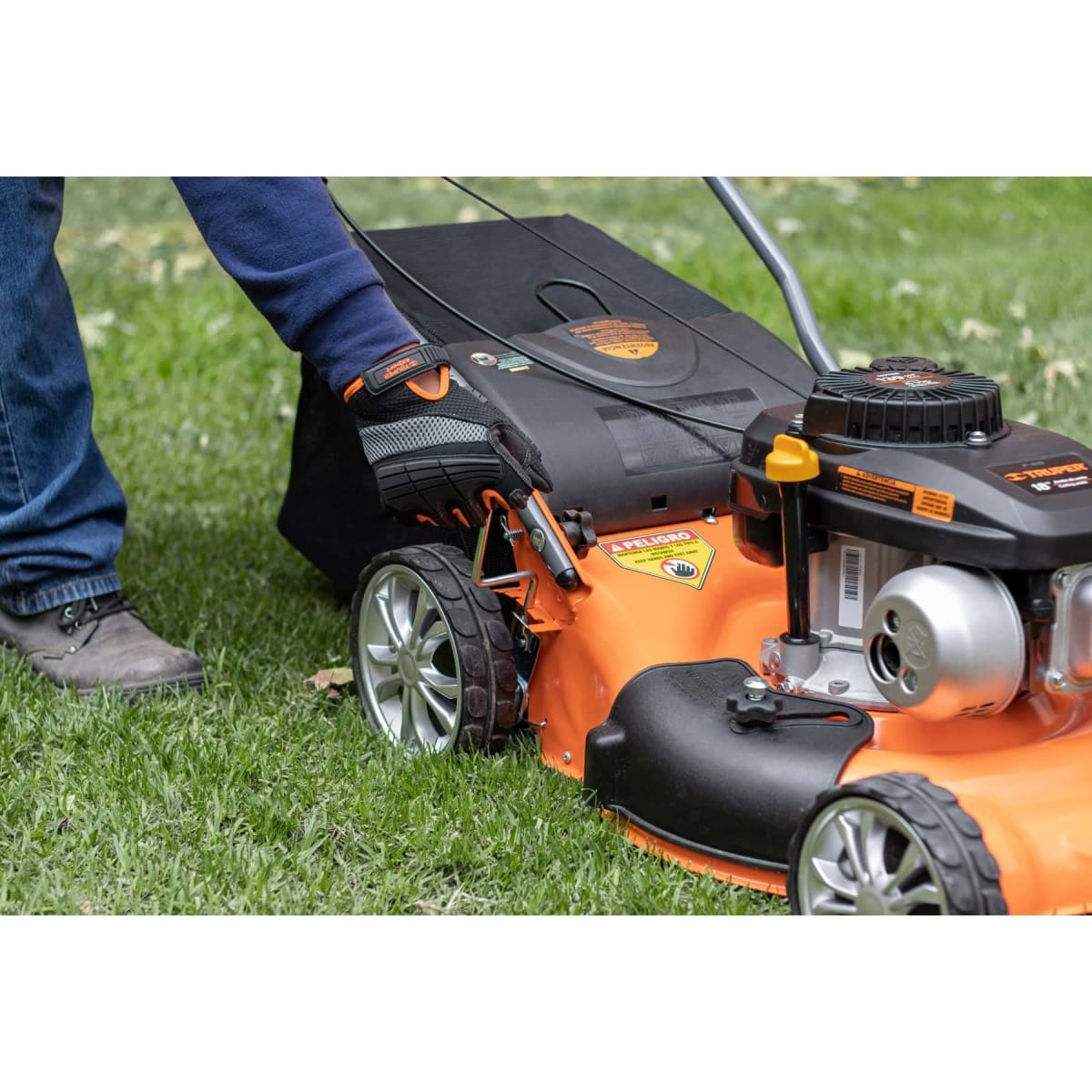 Podadora con motor a gasolina de 4 hp 18