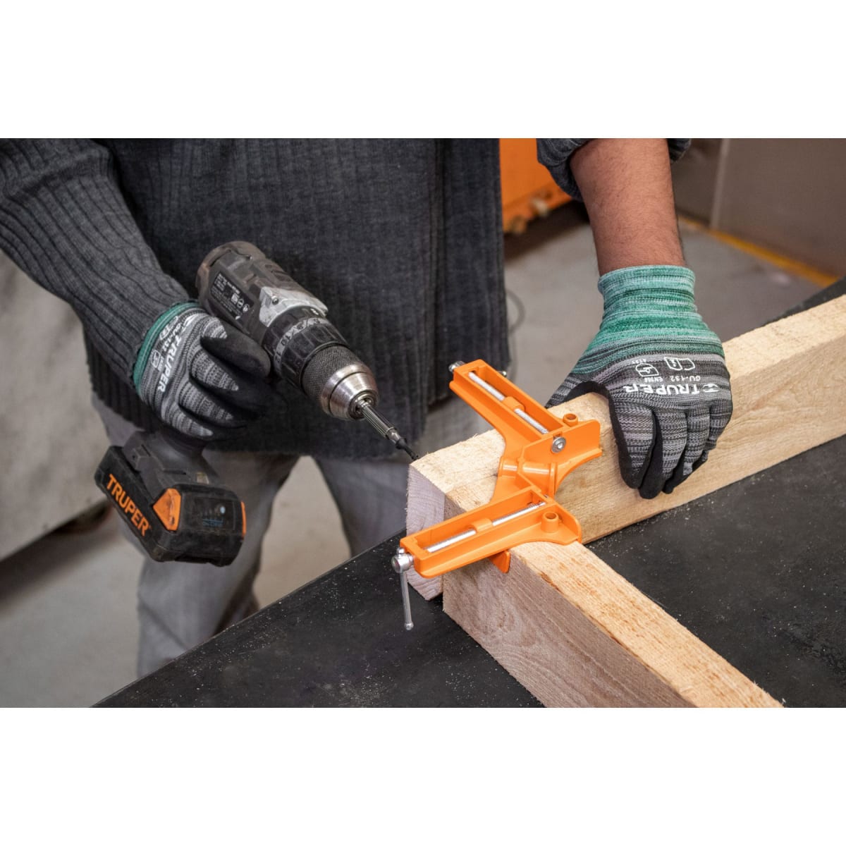 Prensa esquinera de 3