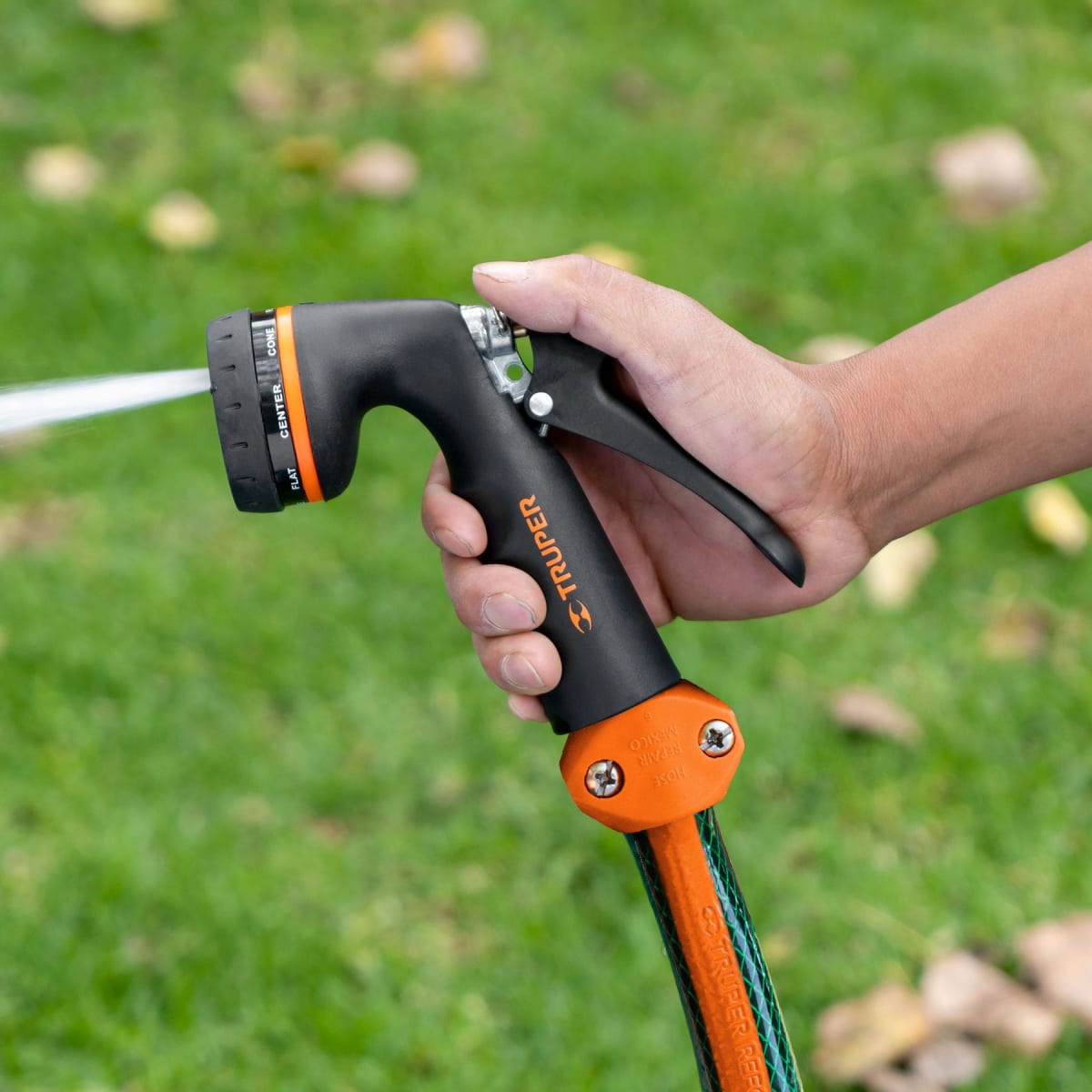 Manguera 10 metros + Portamanguera + Pistola de Riego6