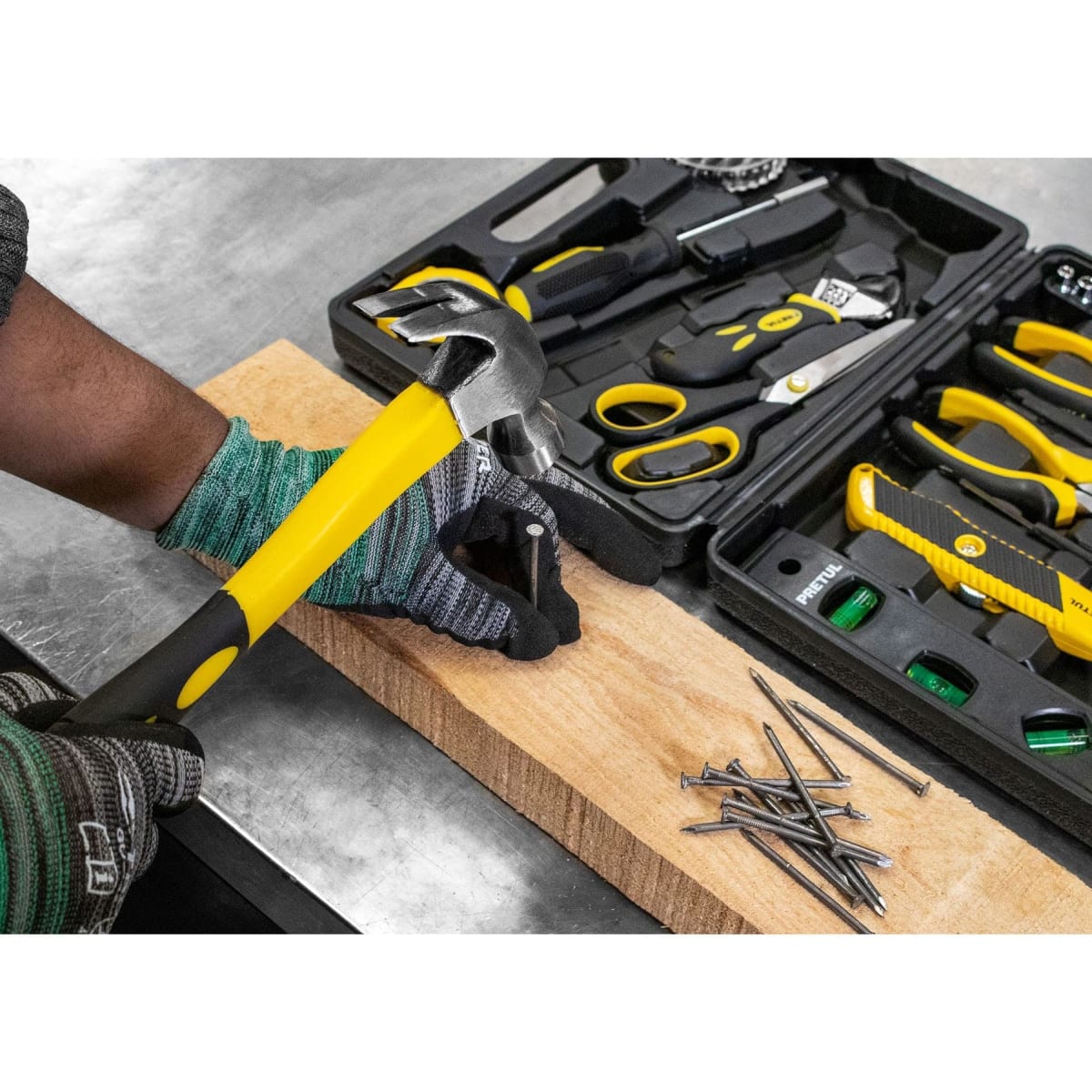 Juego de 42 herramientas confort grip Pretul3