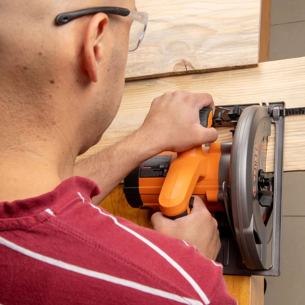 Combo sierra circular 1500w + caladora 750w  + lijadora orbital 5