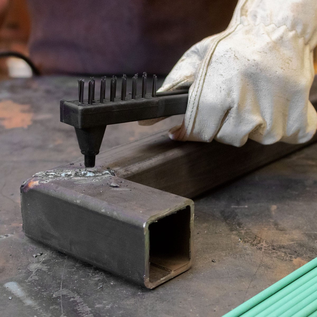 Soldadora inversora 130 A Truper3