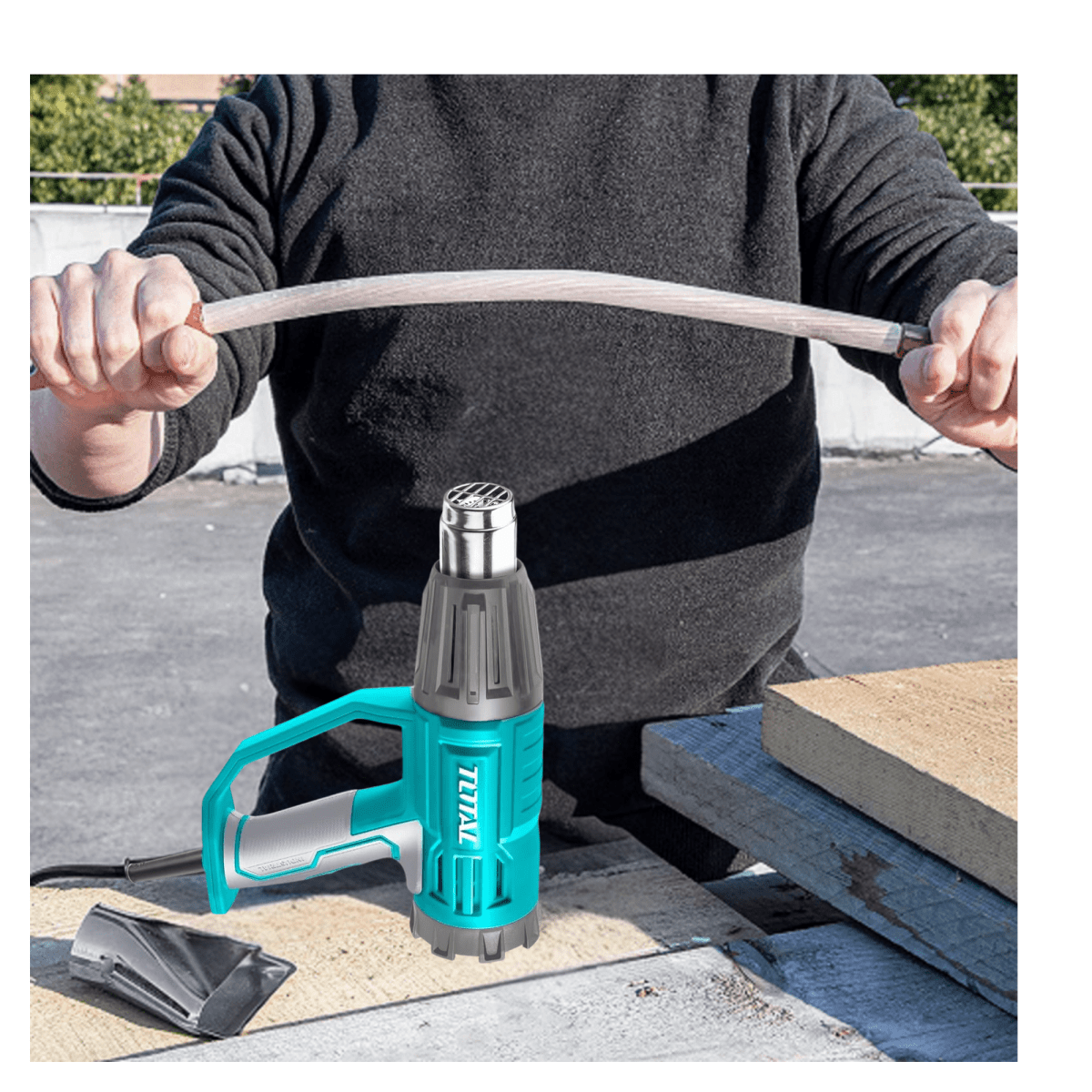 Pistola de calor 2000w con pantalla digital con accesorios Total5