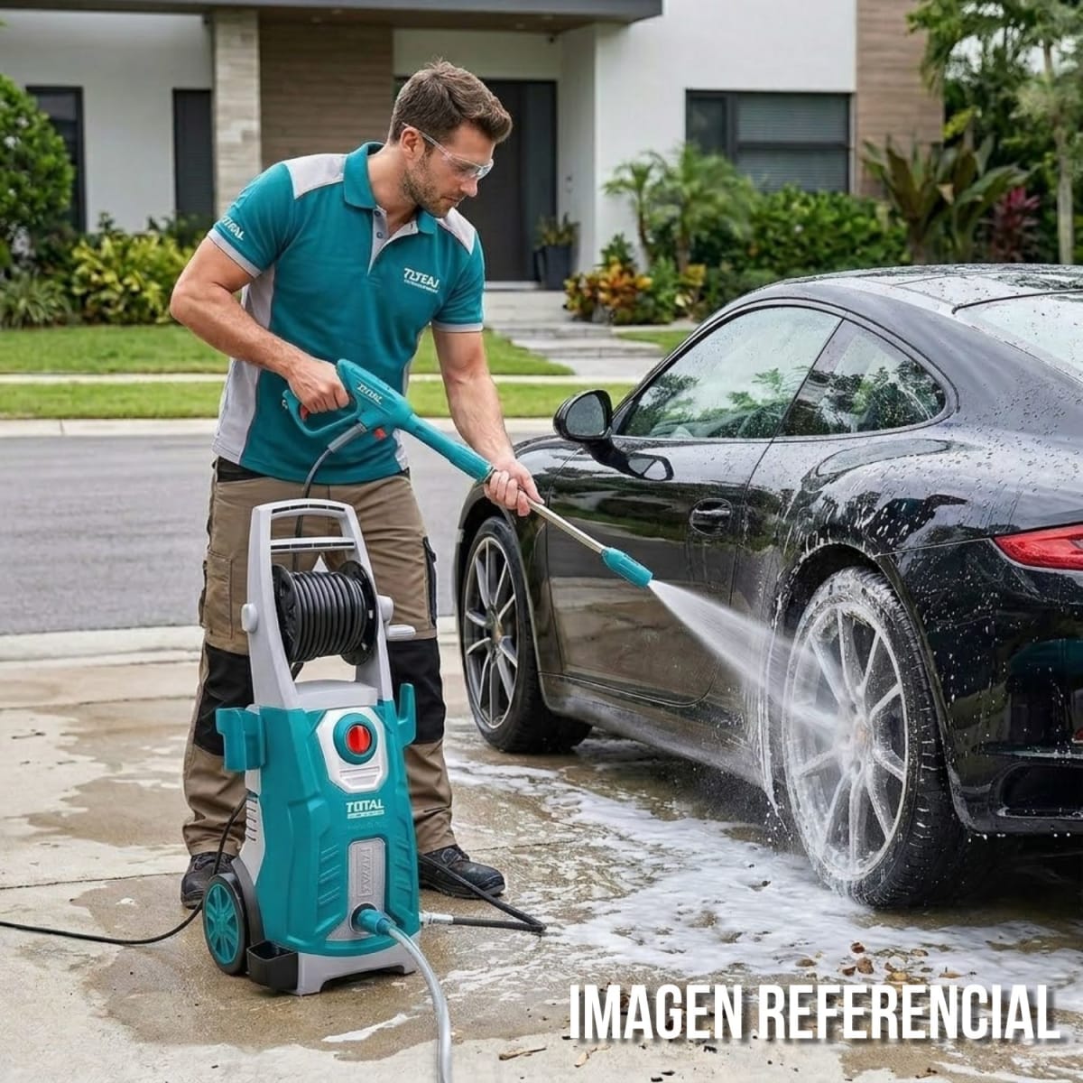Hidrolavadora 2500w + Aspiradora 30 litros Total3