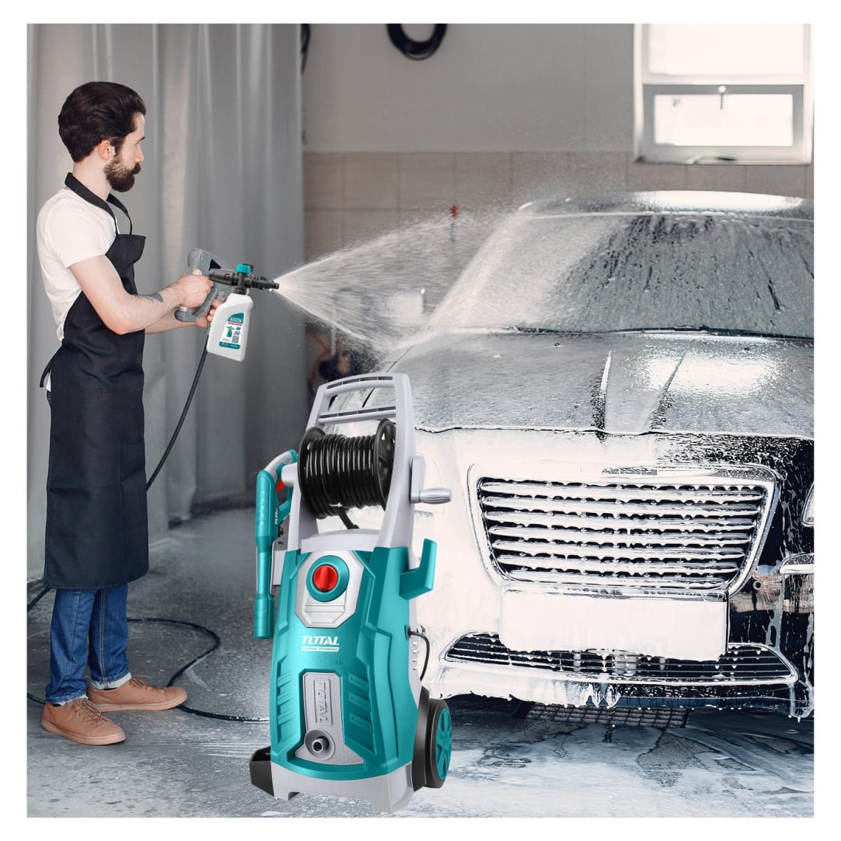 Hidrolavadora 2800w 2600psi + shampunera Total7