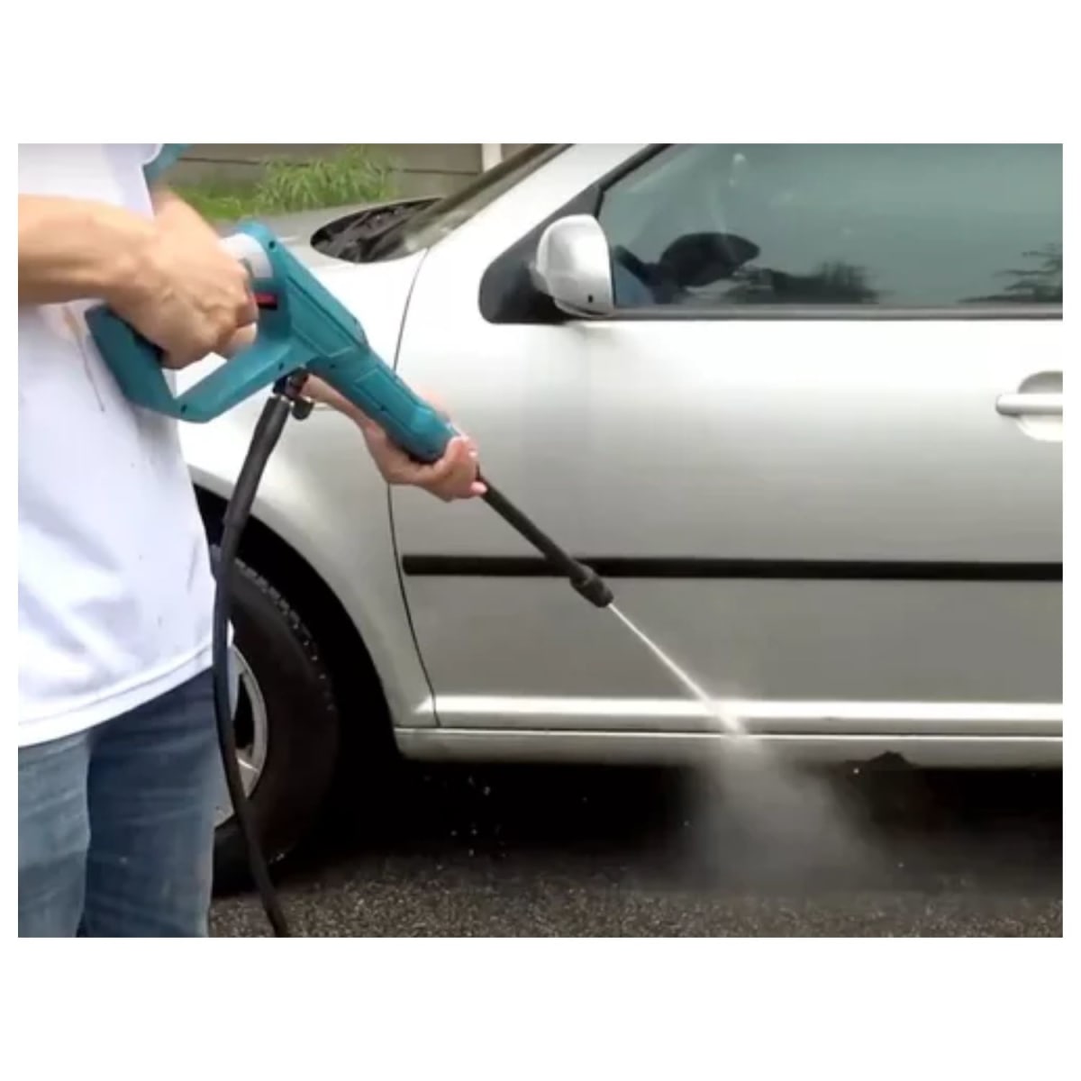 Hidrolavadora 1400w + shampunera Total8