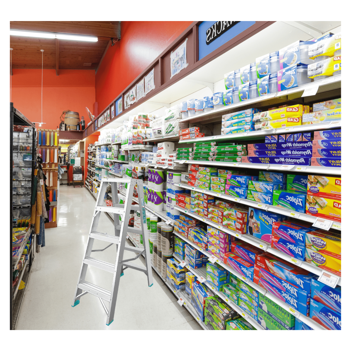 Escalera tijera doble acceso 5 peldaños soporta 150Kg Total4