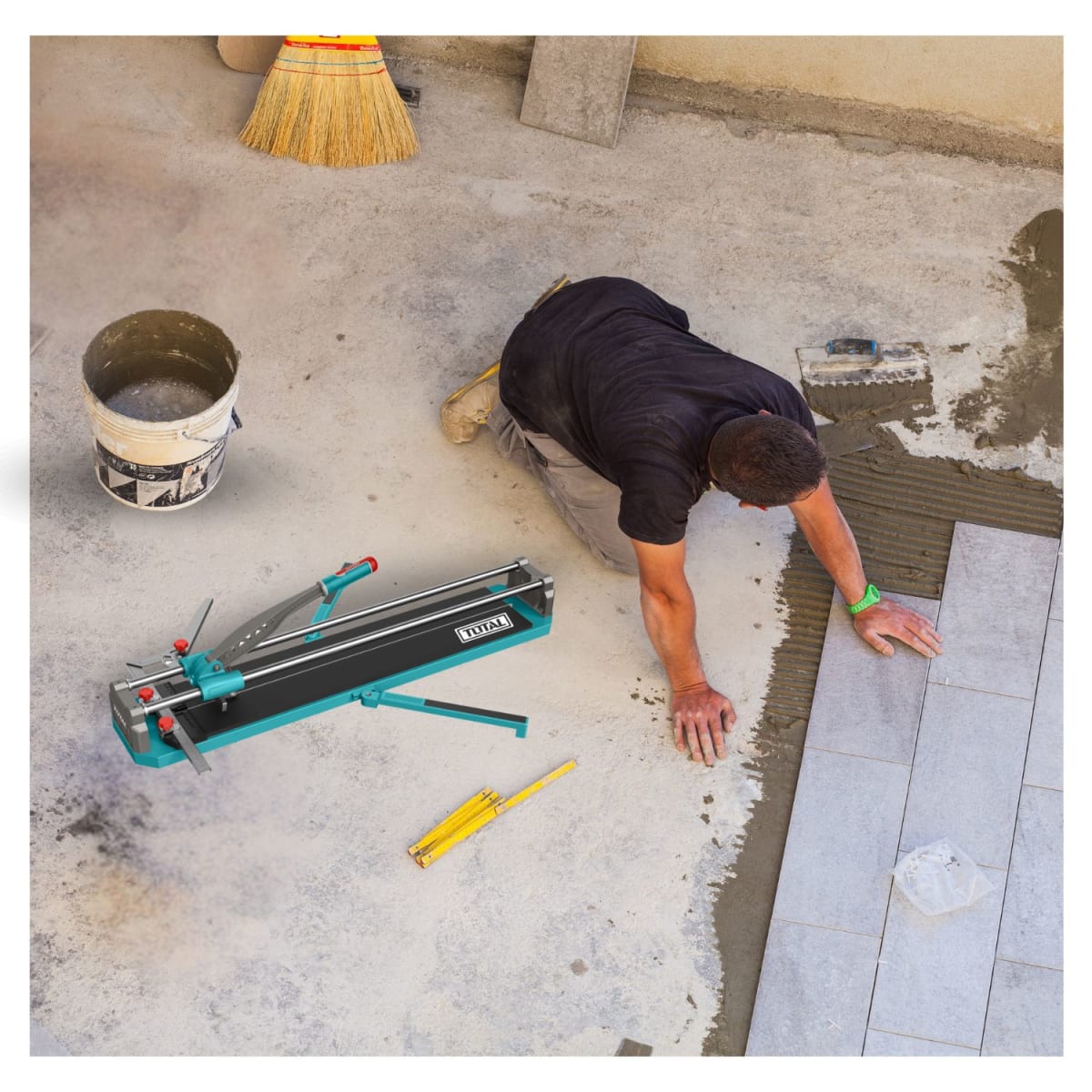 Cortador de mayólica 80cm pesado con maletín Total4