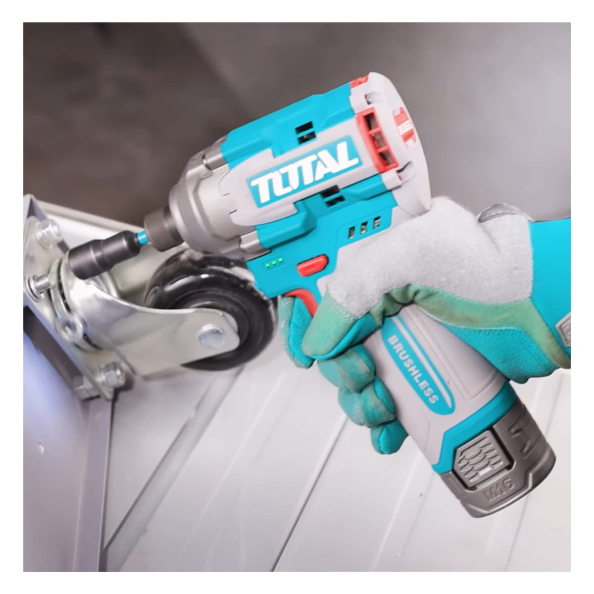 Combo Taladro Atornillador 60nm + Atornillador de Impacto 170nm 16v Total8