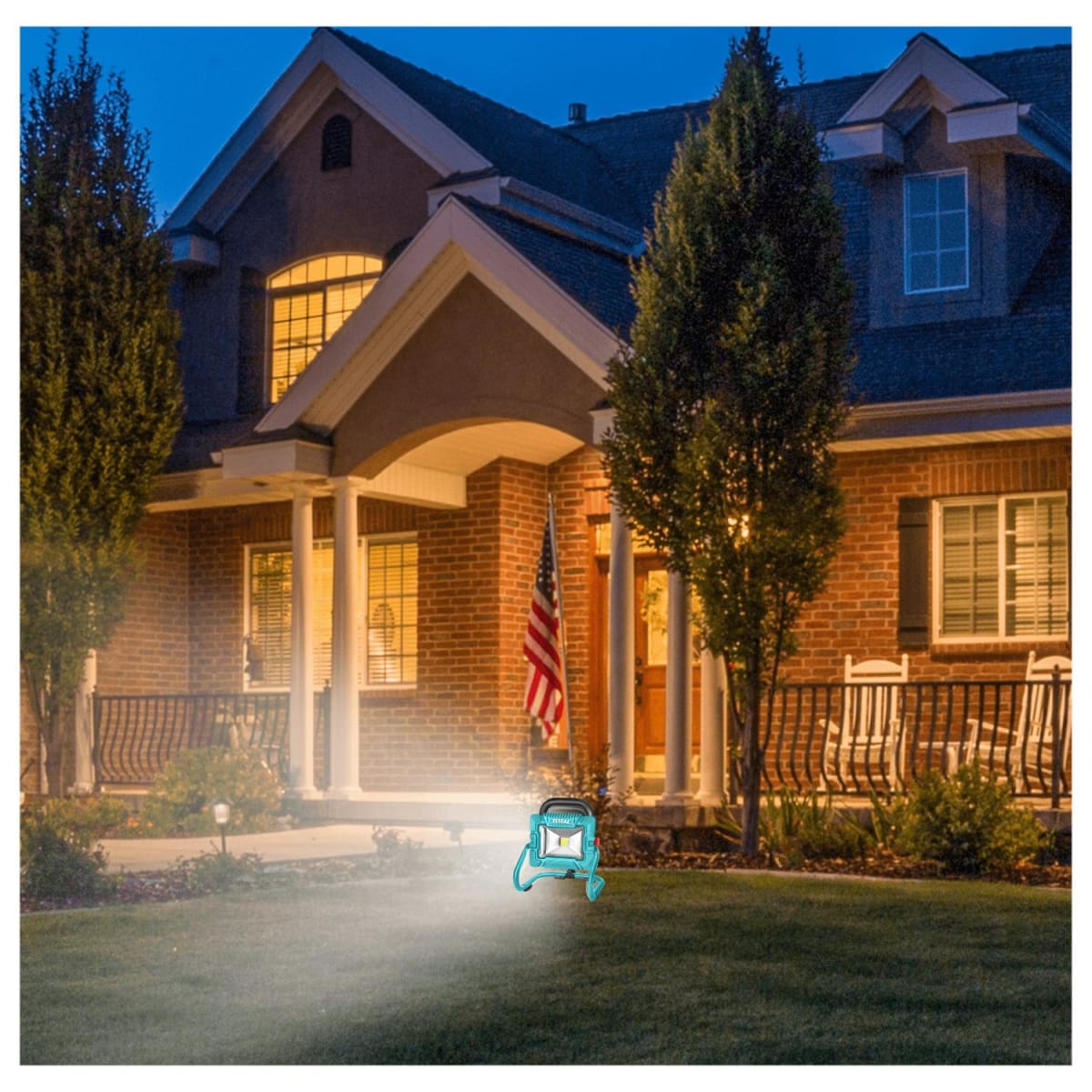 Lámpara de trabajo con batería Integrada4