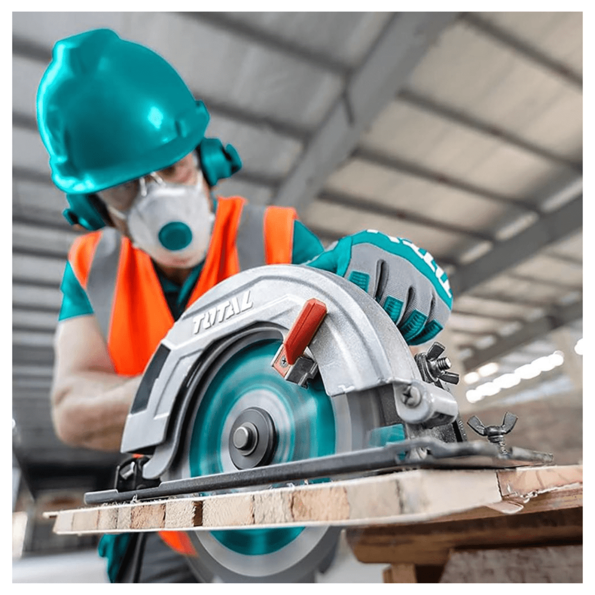 Sierra circular 1600w Industrial Total3
