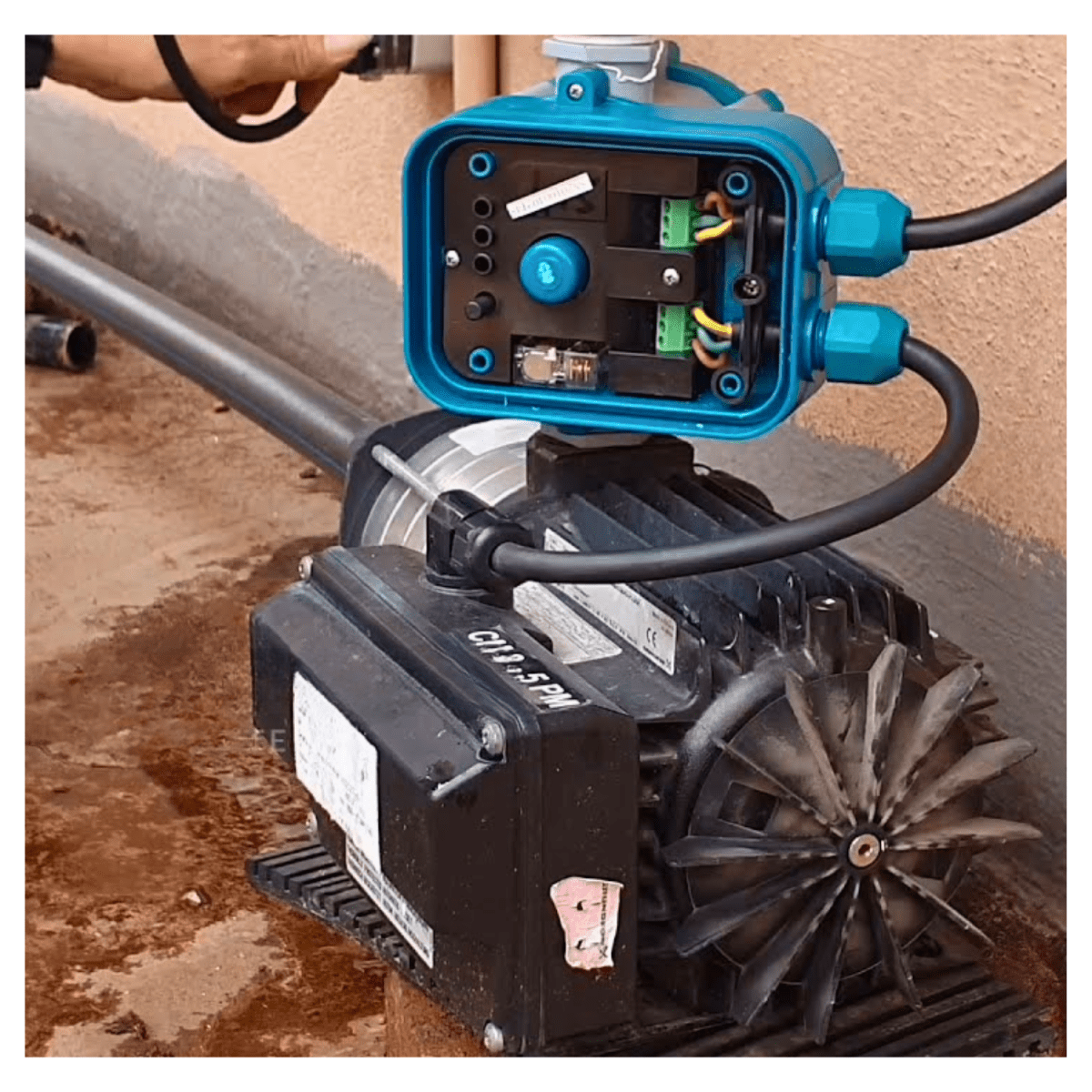 SWITCH CONTROLADOR DE BOMBA AUTOMÁTICO 1.5 - 10BAR 10A de 1 Pulgada TOTAL5