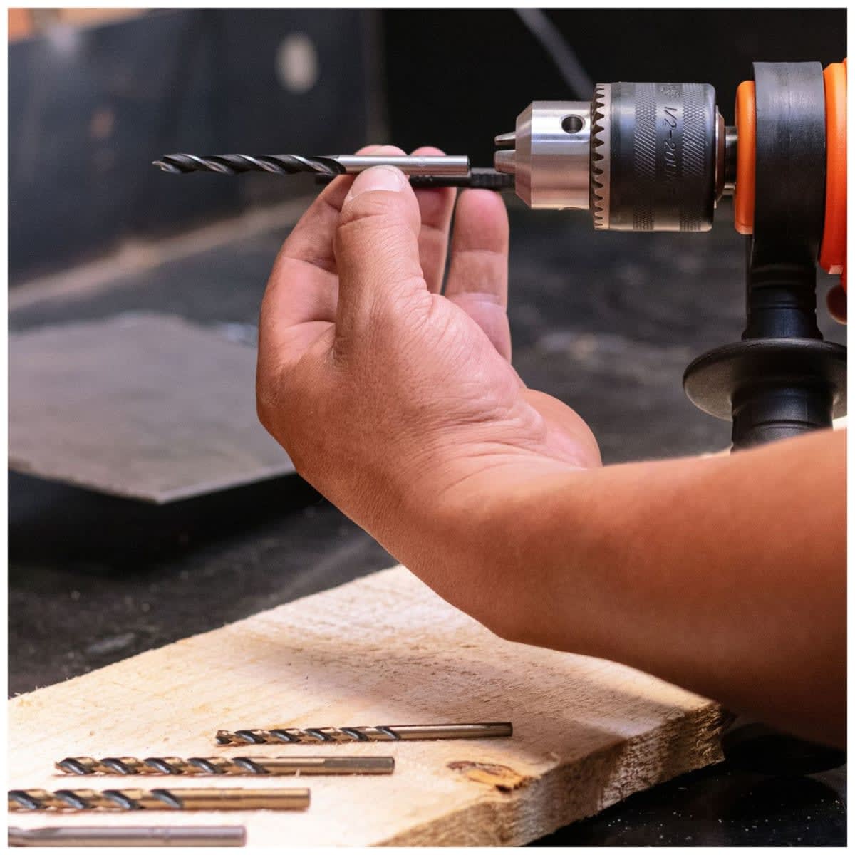 Taladro 600W Truper + Amoladora 4 1/2