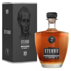 PISCO ETERNO CAMPEÓN