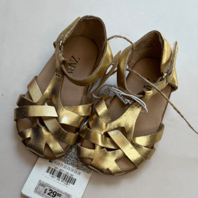 Chalas Zara  18 2408396 - NUEVO