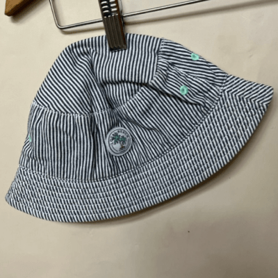 Gorro H&M 4-6 años 24090061