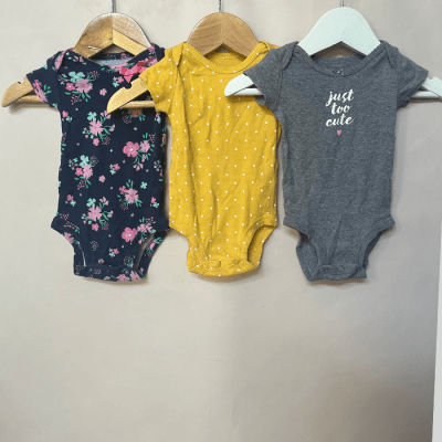 3 Bodies Carters 0m 2601145