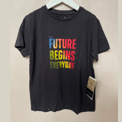 Polera Nukutavake 8 años 23080475 - NUEVO