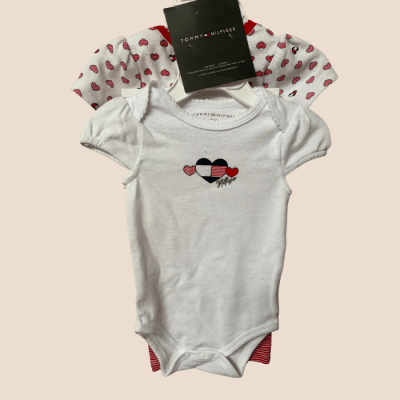 Conjunto Tomy Hilfiger 12m 2609299