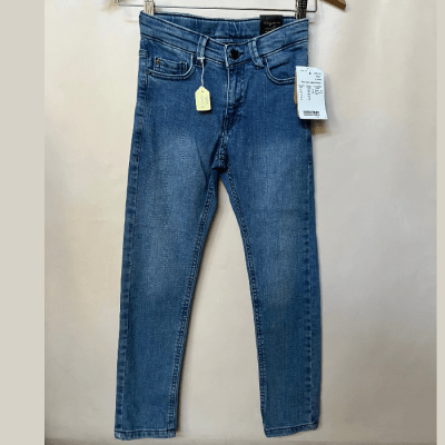 Jean Nukutavake 8 años 2502157 - NUEVO1