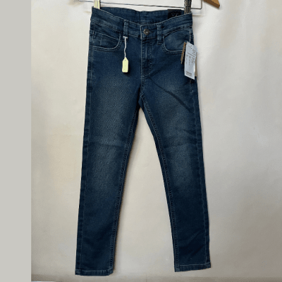 Jean Nukutavake 8 años 2502159 - NUEVO1