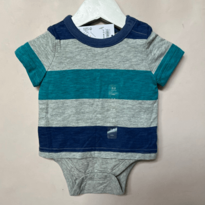 Polera body Gap  0m-3m 2410081 - NUEVO