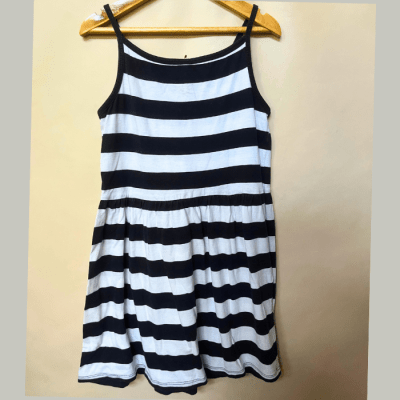 Vestido H&M 8-10 años 25121231