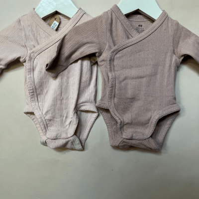 2 Bodies H&M 1m-2m 25082911