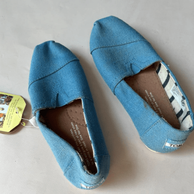 Zapatos Toms 31 2409158 - NUEVO