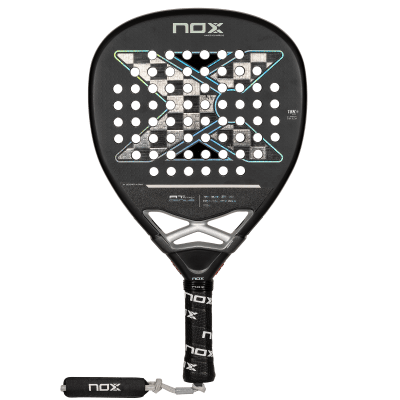 Pala Nox AT Luxury Attack 18K Alum 2024 + Funda + Protector + Overgrip1