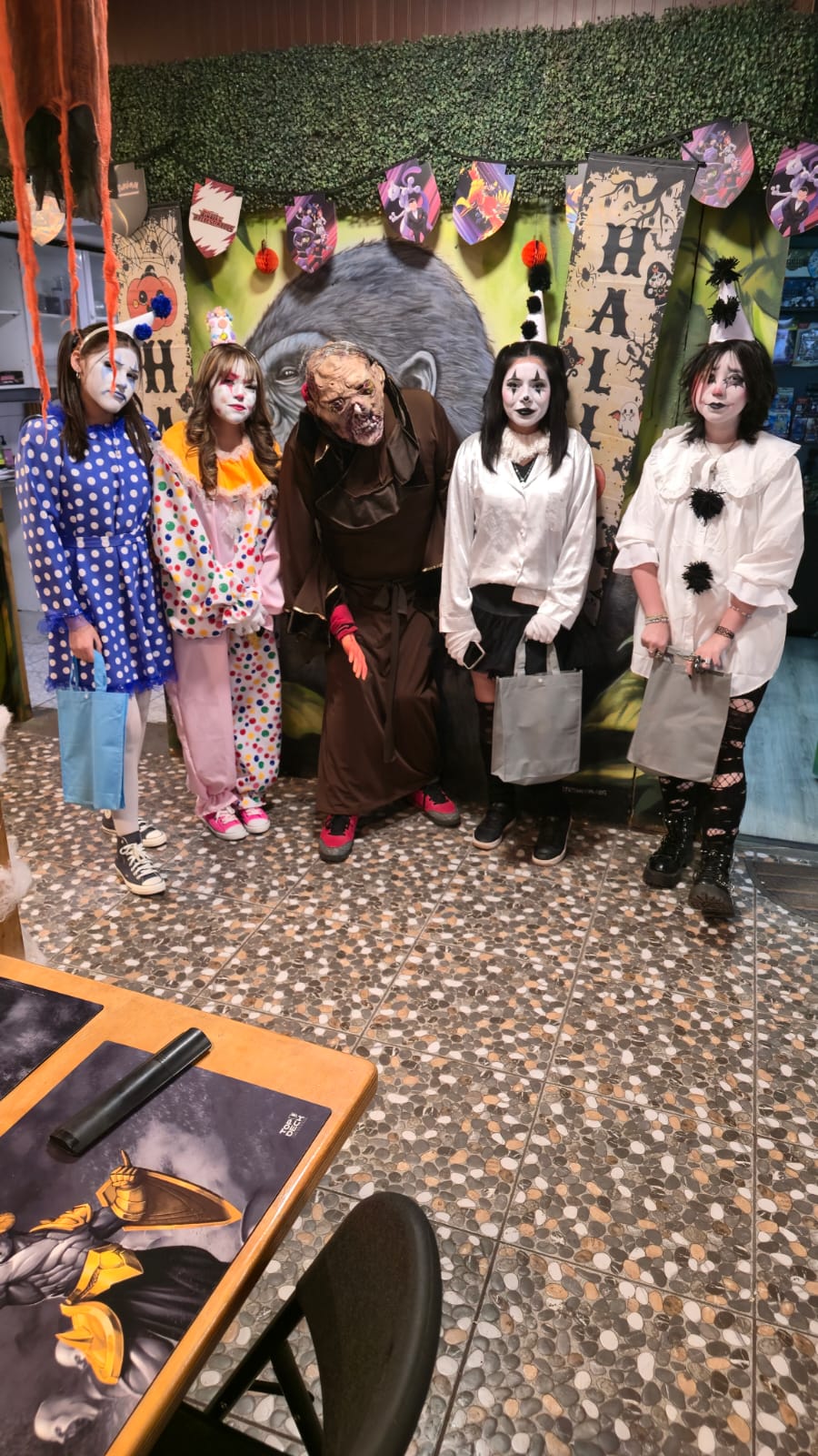 Halloween en Gorila 3