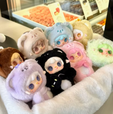 YOOKI TAKE A BITE OF THE BEAR PLUSH VINYL CAJA SELLADA ORIGINAL