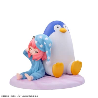 SEGA FIGURA ANYA FORGER PIJAMAS VER LUMINASTA SPY X FAMILY