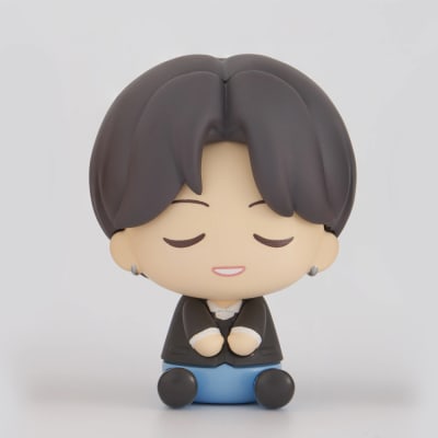 FIGURA COLECCIONABLE SUGA TINYTAN DYNAMITE VOL 1 C BTS