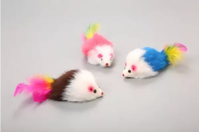 JUGUETE RATON CON PLUMAS CT384