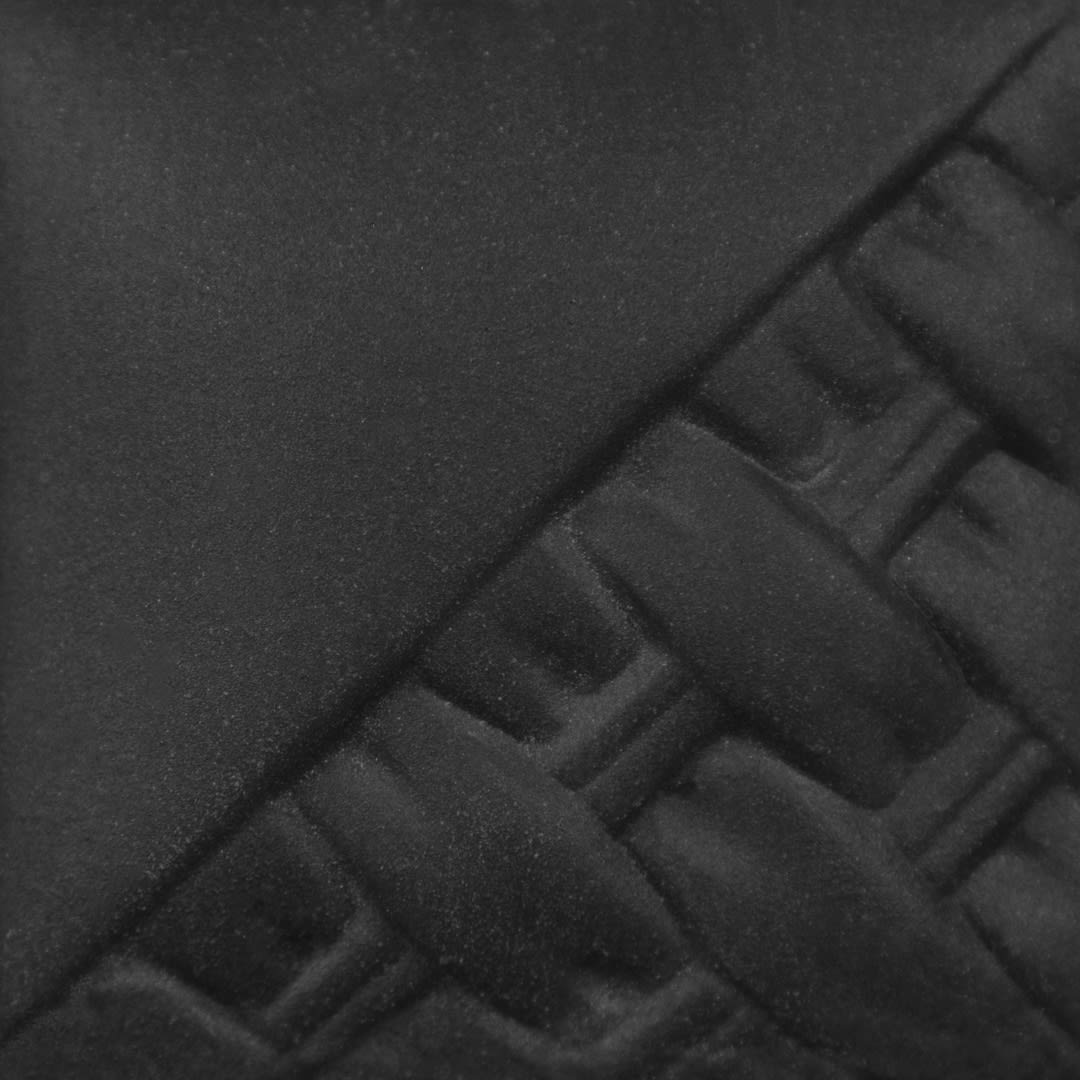 EG-005 Black Engobe2