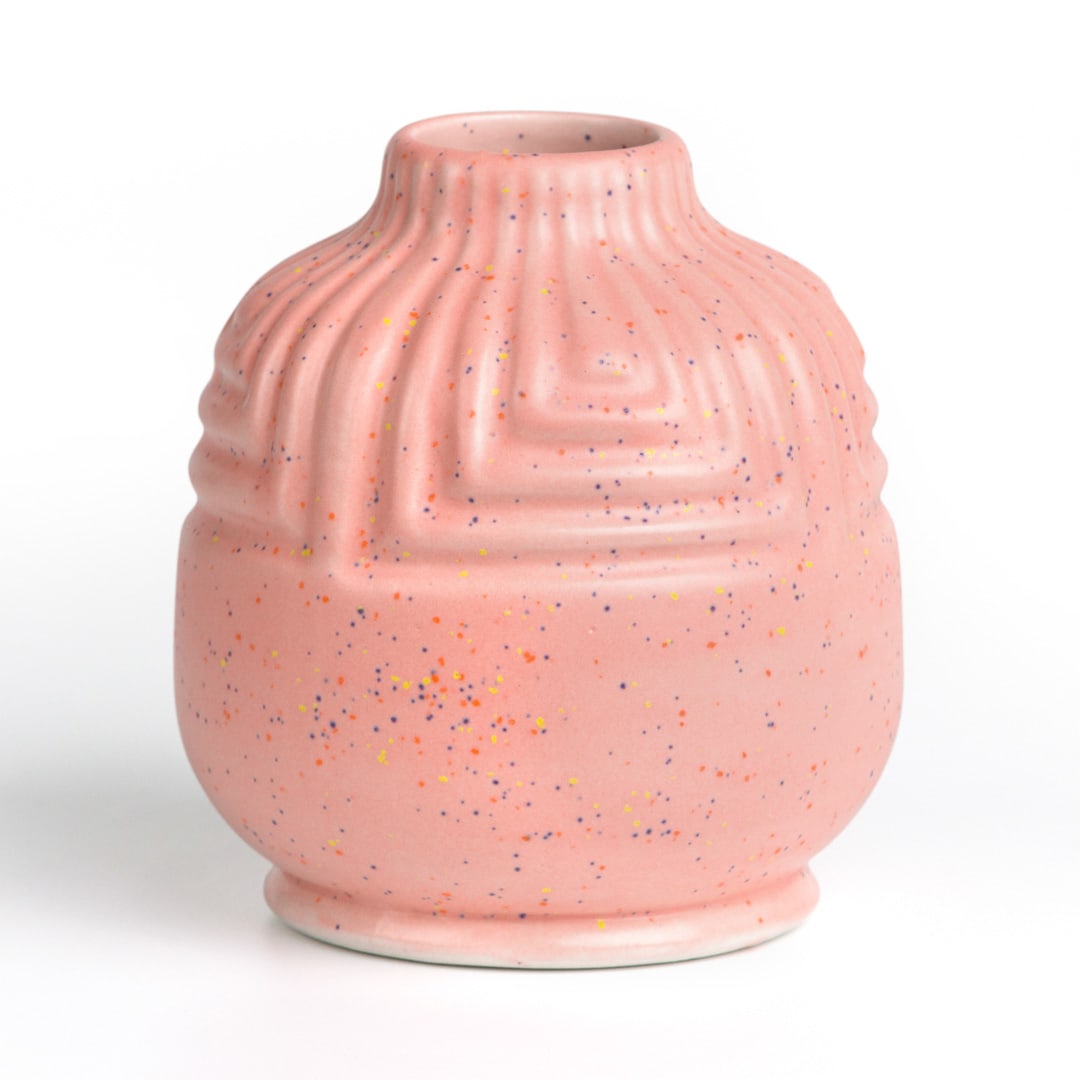 SW-230 PINK SPECK3