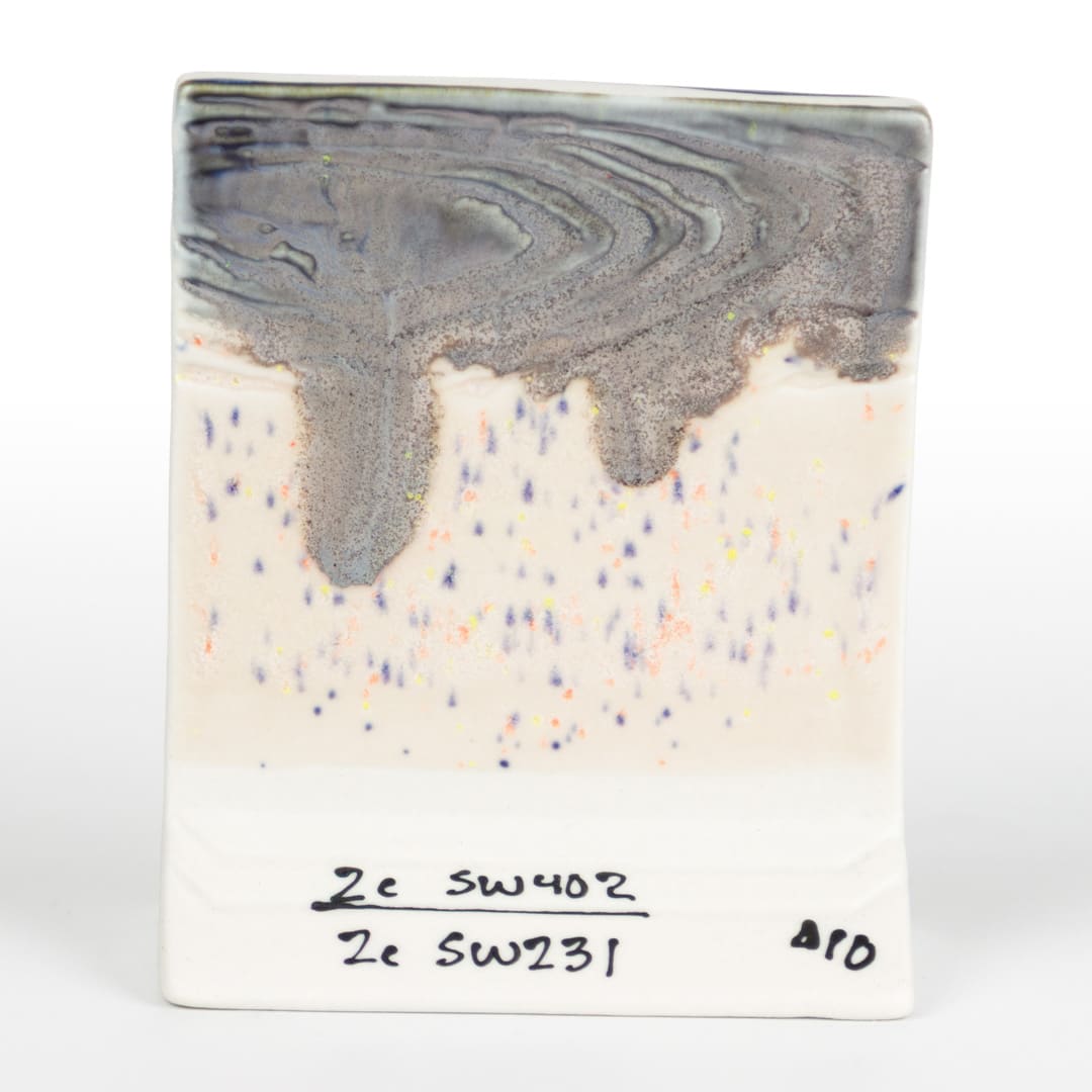 SW-231 LILAC SPECK18