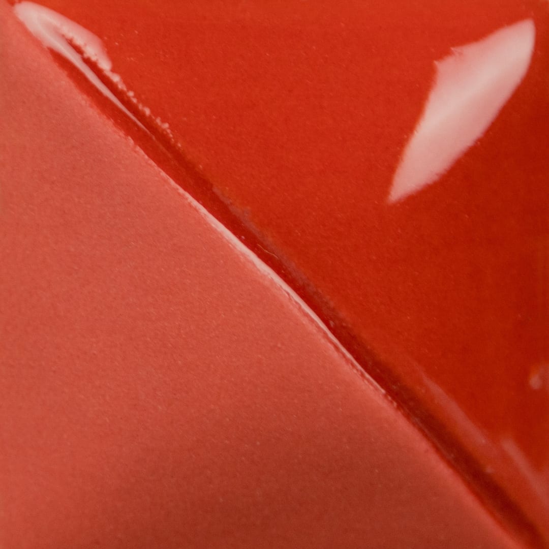 UG-206 FIRE ENGINE RED1