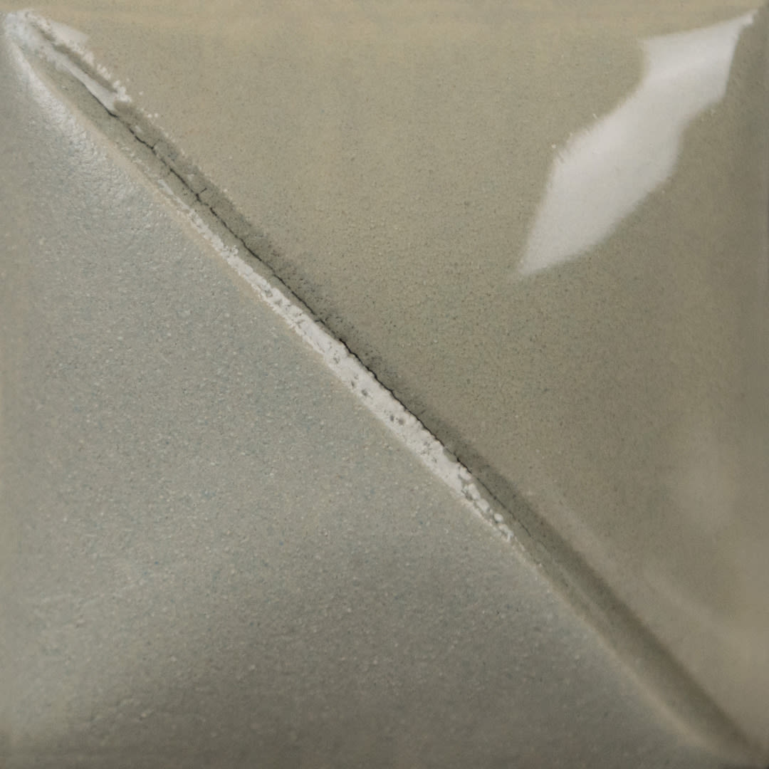 UG-221 CEMENT1
