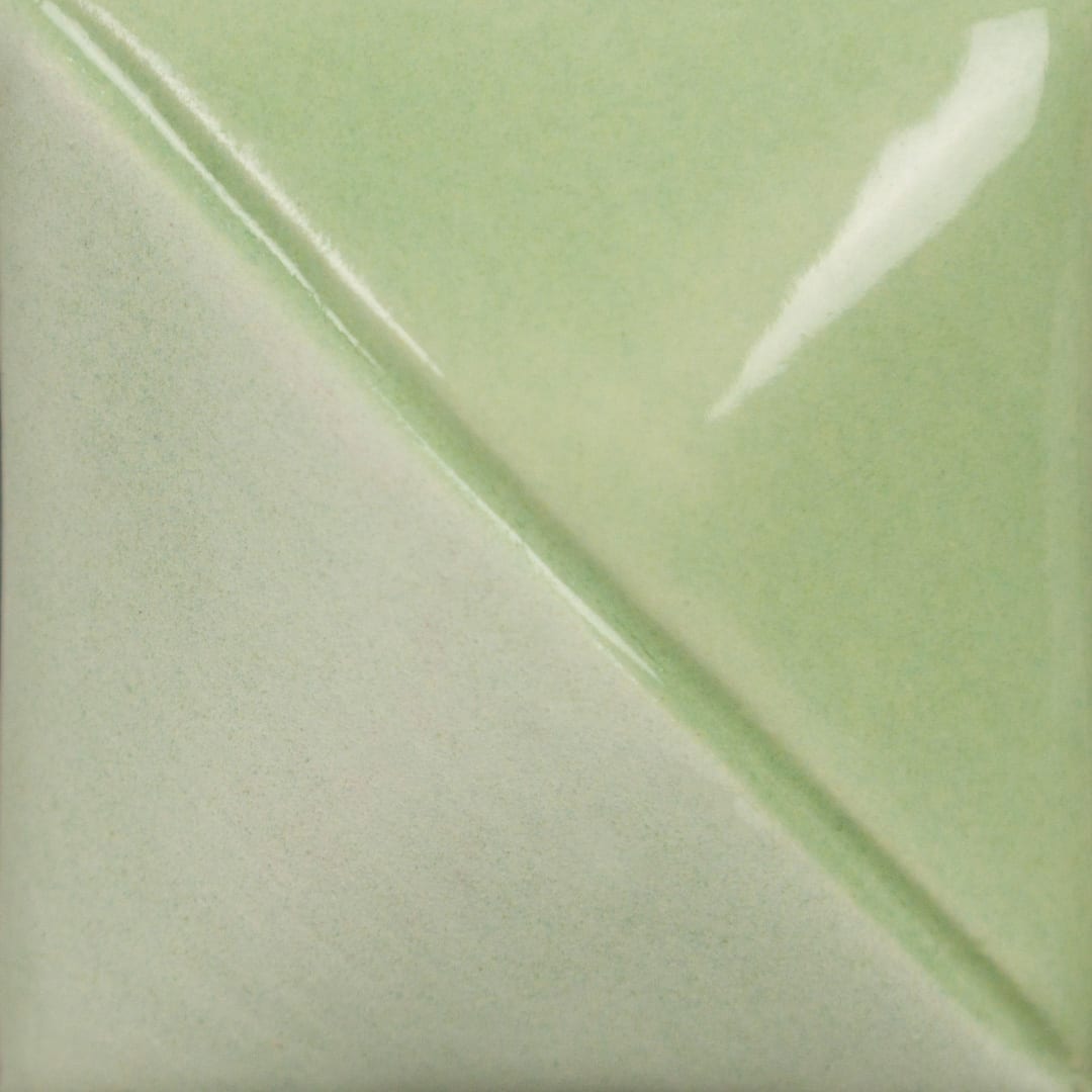 UG-233 EUCALYPTUS2