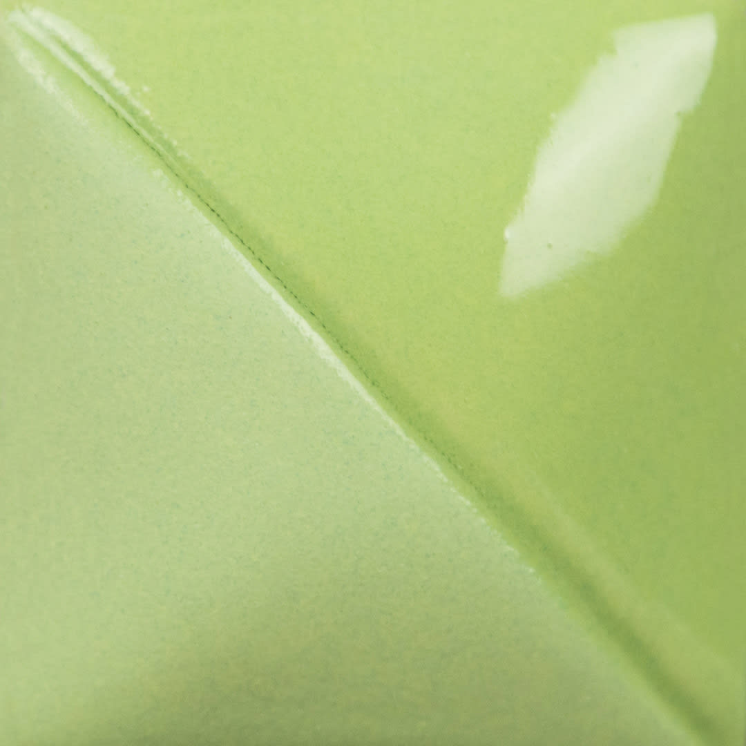UG-68 APPLE GREEN1
