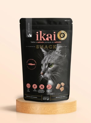 IKAI SNACK HORNEADO SALMON GATO 113GR