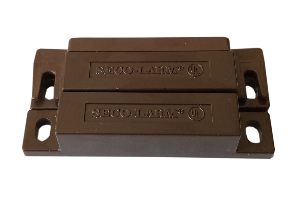 MAGNÉTICO SOBREPUESTO N.C COLOR MARRÓN SM-200 SECO-LARM2