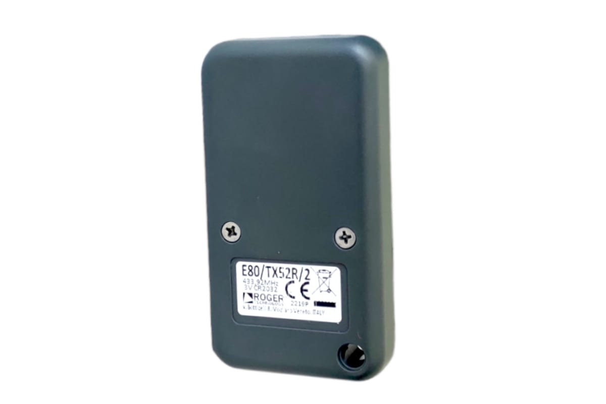 CONTROL REMOTO 2 CANALES E80/TX52R/2 ROGER TECHNOLOGY3
