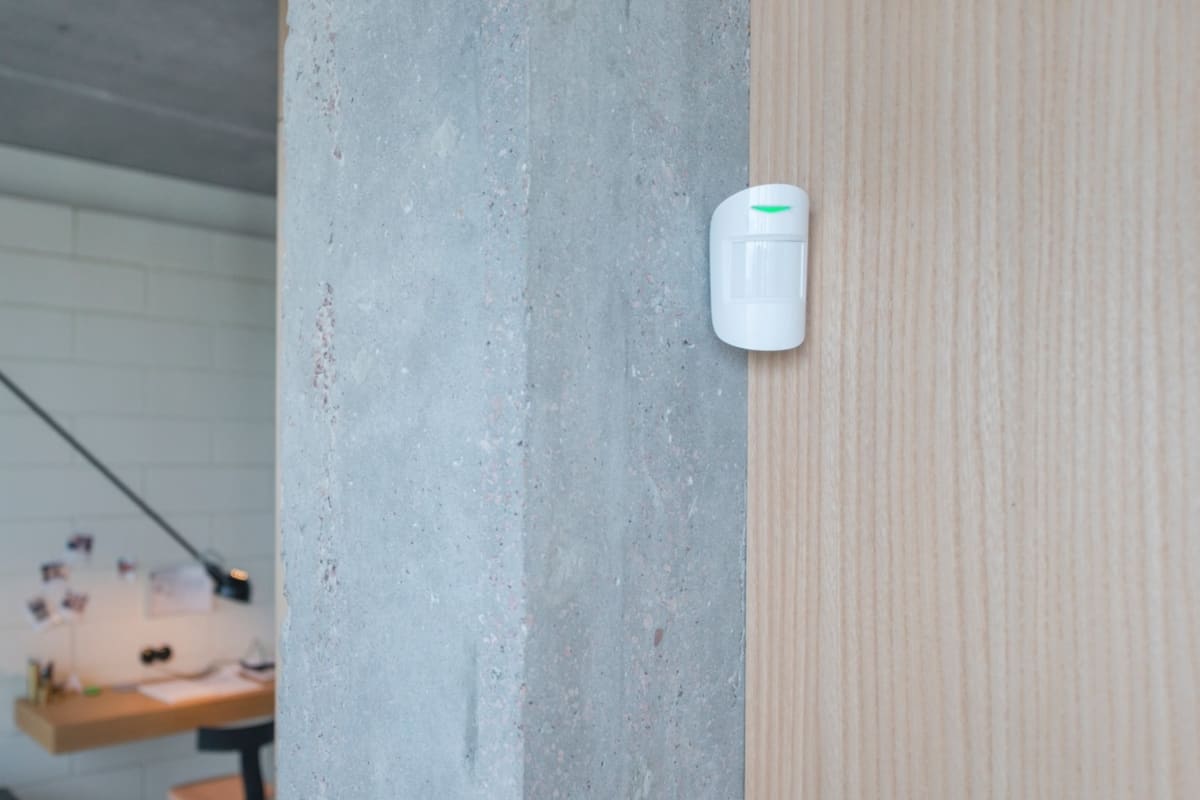 DETECTOR INALAMBRICO DE MOVIMIENTO AJAX JEWELLER MOTIONPROTECT5