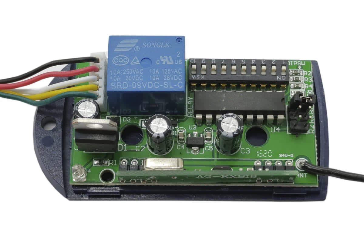 RECEPTOR 01 CANAL ON-OFF/MOMENTÁNEO 12V/24V VC-C109 VCONN2