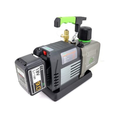 BOMBA DE VACIO 4,5 CFM DOBLE ETAPA CON BATERIA - ST-4BMC - SUPER STARS