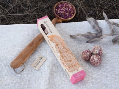 Sahumerio Esfera Organica Berry Kiss - Aromanza