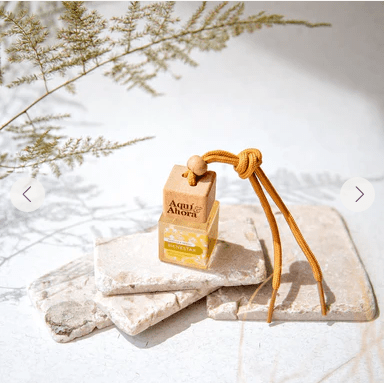 Difusores Colgantes de Auto - Aqui&Ahora - BIENESTAR Vainilla & Neroli.